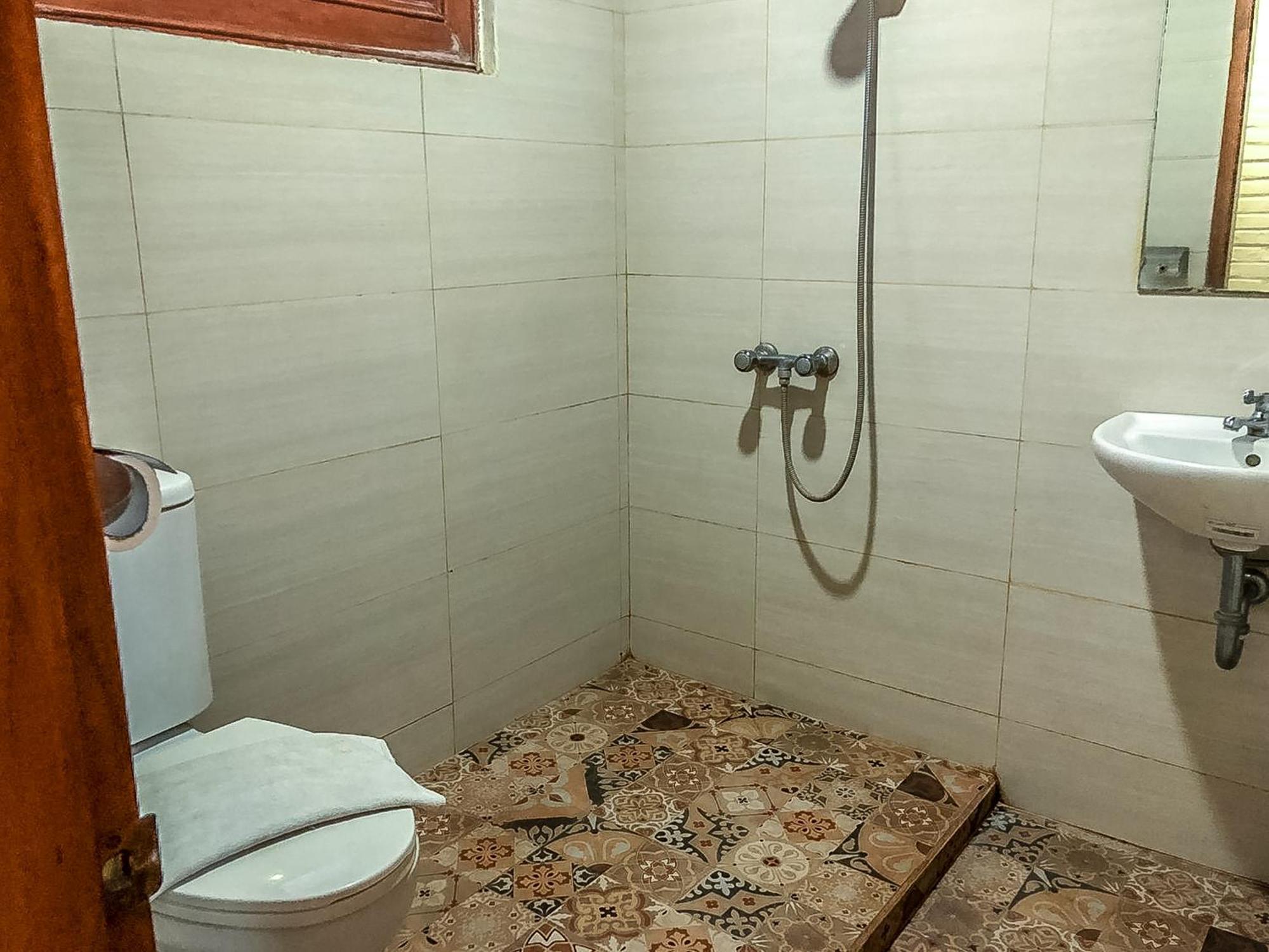 Arys Garden Hotel Yogyakarta Exteriör bild
